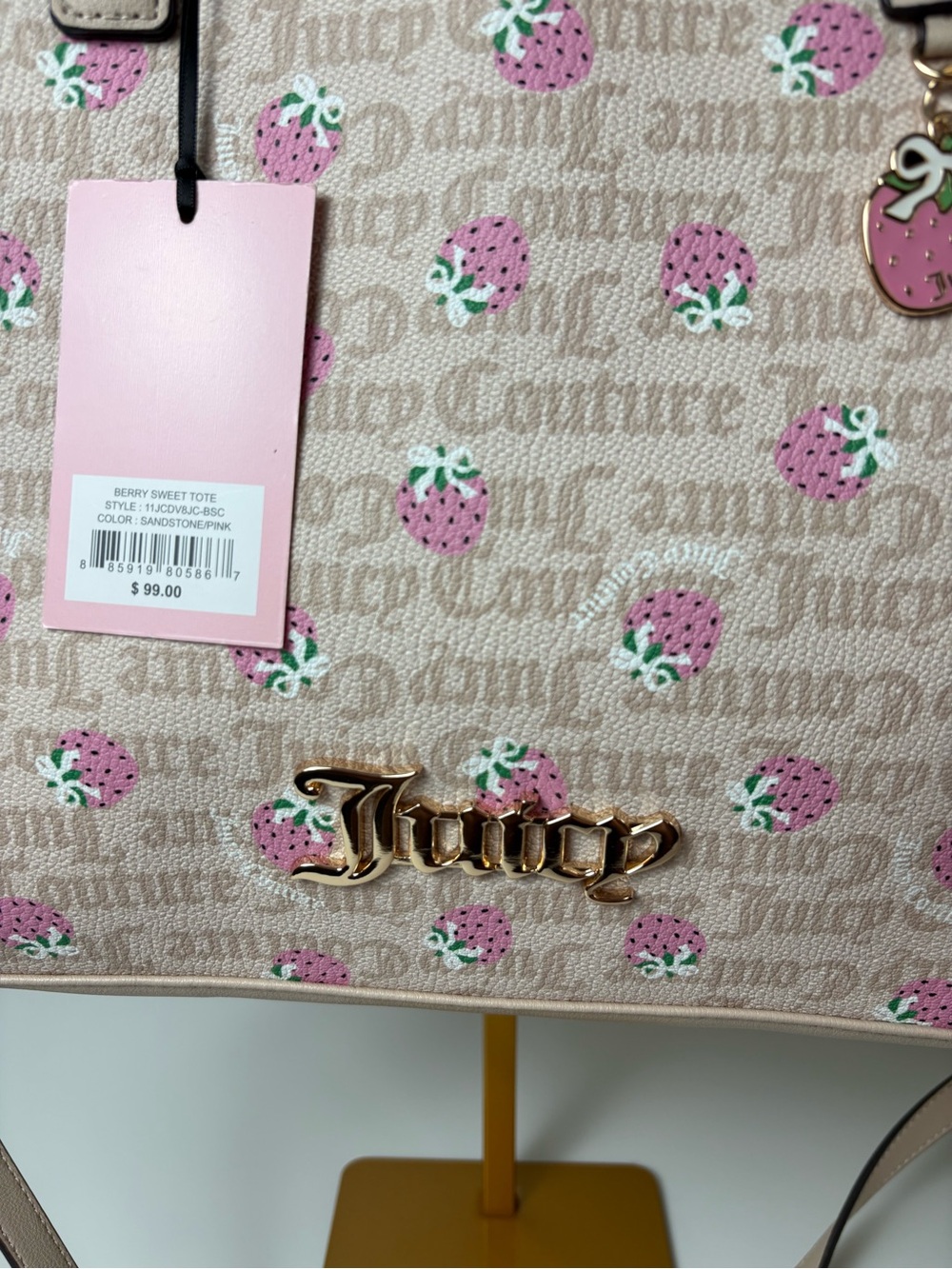 πJuicy Couture Berry Sweet Strawberry Tote Bag Sandstone Pink NWT - Picture 11 of 14